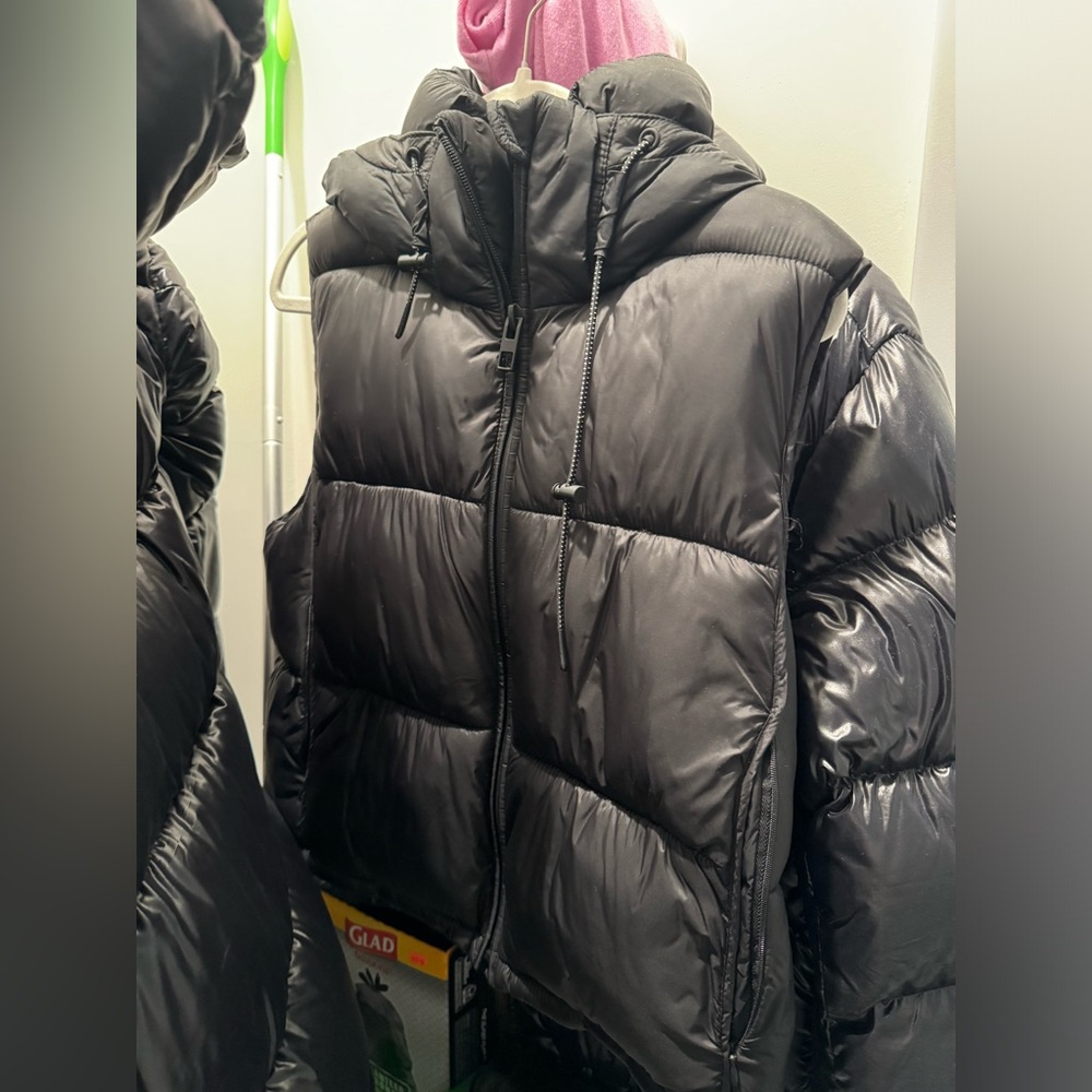Black Puffer Vest with hood